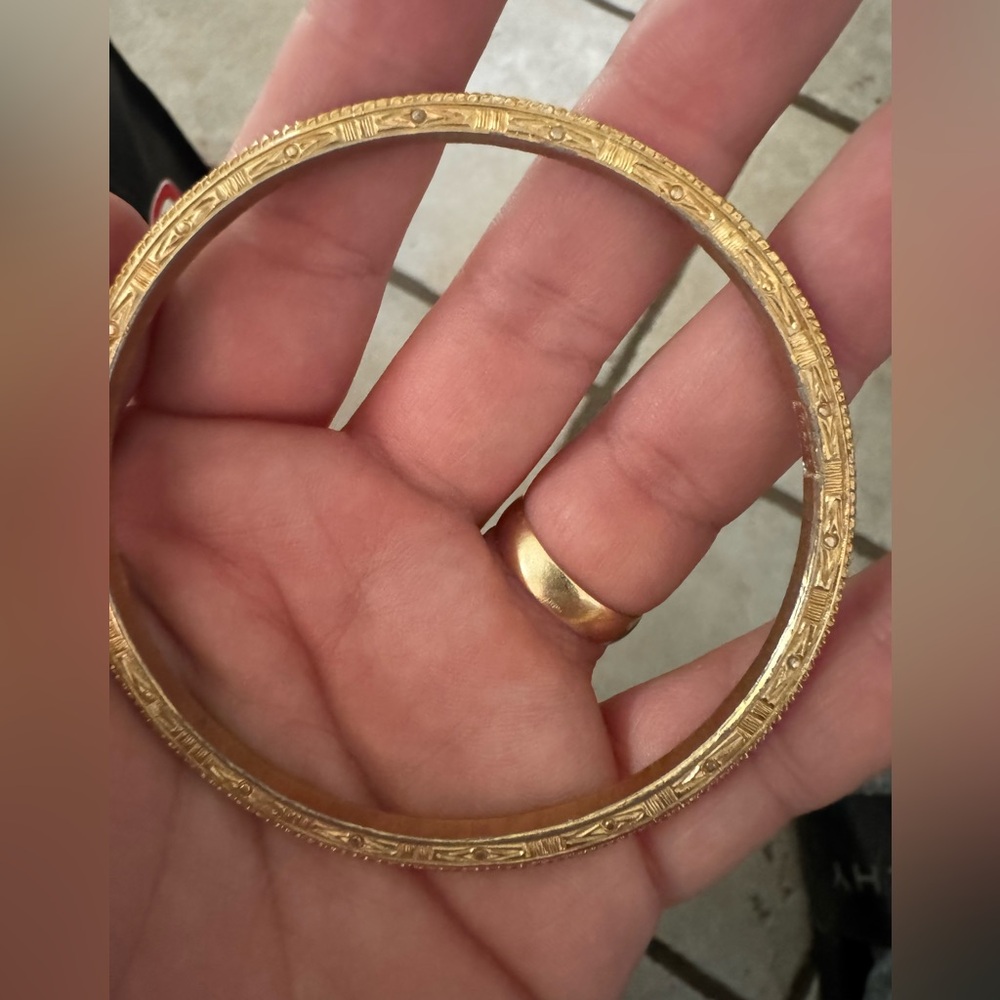 VTG trifari thin bangle bracelet